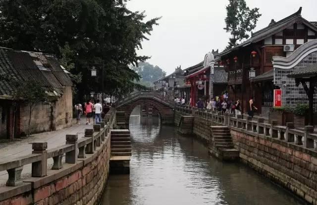 救援墨镜哥